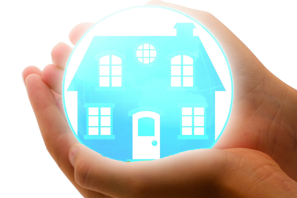 house in hands house in hands